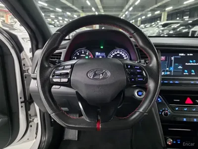 Hyundai Avante 2018, 90500 км, за 5392.93 USD - фото 8