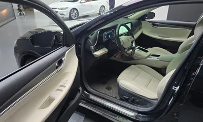 Hyundai Grandeur 2022, 73276 км, за 16279.38 USD - фото 10