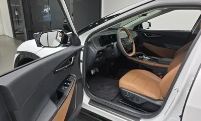 Kia EV6 2025, 23037 км, за 28160.69 USD - фото 10