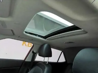 Hyundai Venue 2020, 56442 км, за 8013.66 USD - фото 6