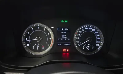 Hyundai Venue 2020, 56442 км, за 8013.66 USD - фото 9