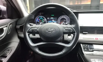 Hyundai Grandeur 2020, 65637 км, за 14506.91 USD - фото 13