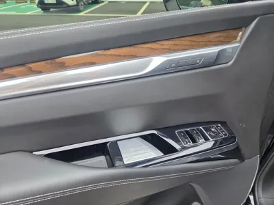 Cadillac Escalade 2025, 6700 км, за 104010.88 USD