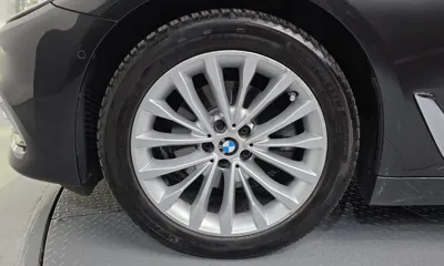 BMW 5-Series 2019, 157720 км, за 14441.38 USD