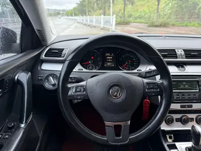 Volkswagen Magotan 2014, 100000 км, за 4243.47 USD
