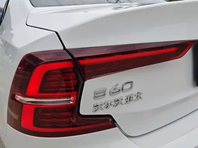 Volvo S60 2022, 40000 км, за 17411.98 USD - фото 10