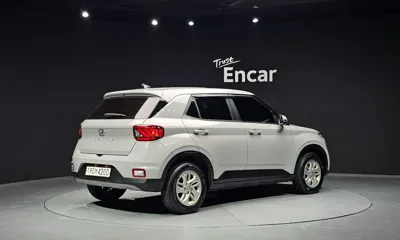 Hyundai Venue 2022, 116322 км, за 8861.76 USD
