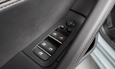 BMW X6 2025, 11218 км, за 93868.98 USD - фото 37