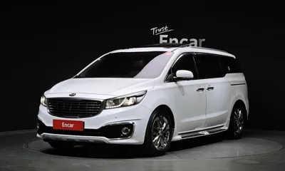 Kia Canival · 2018 год