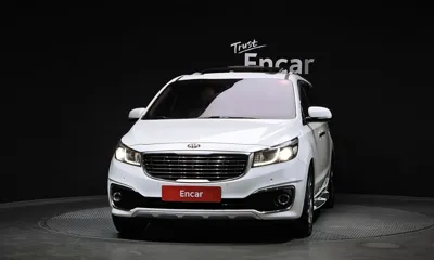 Kia Canival 2018, 152467 км, за 8031.47 USD