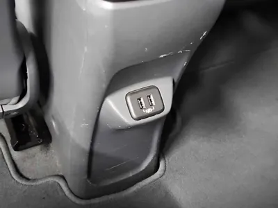 ChevroletGMDaewoo Bolt EV 2018, 302094 км, за 6319.22 USD - фото 12