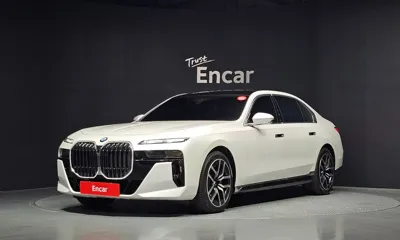 BMW 7-Series · 2025 год
