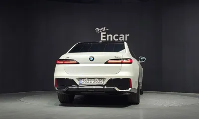BMW 7-Series 2025, 4459 км, за 78501.67 USD