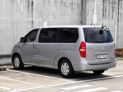 Hyundai Starex 2019, 215003 км, за 5534.93 USD