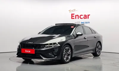 Kia K5 · 2023 год