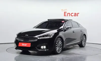 Kia K7 · 2017 год