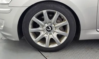 Hyundai Equus 2012, 233253 км, за 2115.28 USD