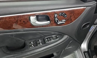Hyundai Equus 2012, 233253 км, за 2115.28 USD - фото 19