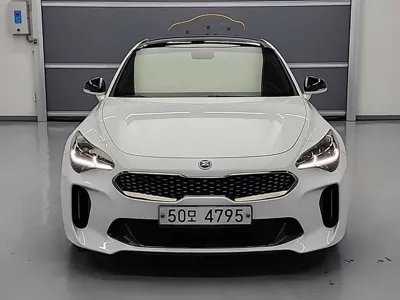 Kia Stinger 2018, 151487 км, за 8526.98 USD