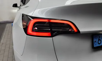 Tesla Model Y 2022, 72156 км, за 25594.07 USD - фото 23