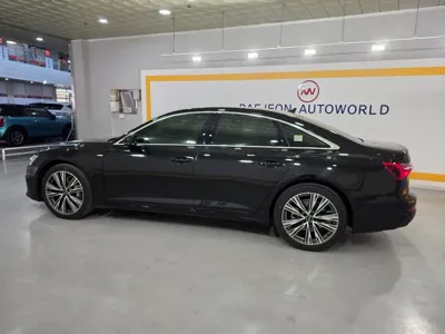 Audi A6 2023, 13523 км, за 32985.22 USD