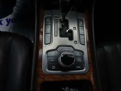 Hyundai Equus 2010, 129103 км, за 4742.39 USD - фото 15