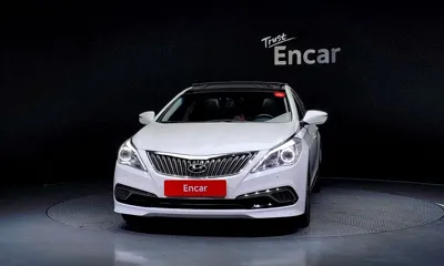 Hyundai Grandeur 2015, 88322 км, за 6108.77 USD