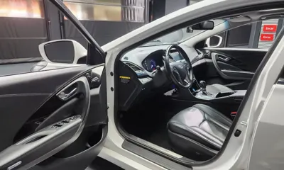 Hyundai Grandeur 2015, 88322 км, за 6108.77 USD - фото 10