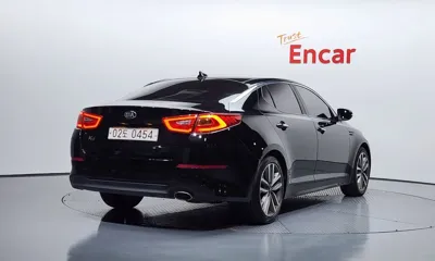 Kia K5 2014, 189325 км, за 3678.4 USD