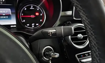 Mercedes-Benz GLC-Class 2018, 131411 км, за 16082.45 USD - фото 9