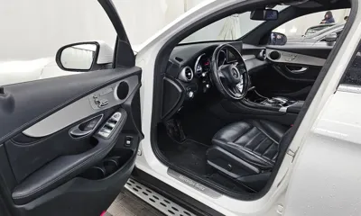 Mercedes-Benz GLC-Class 2018, 131411 км, за 16082.45 USD - фото 10