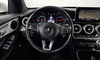 Mercedes-Benz GLC-Class 2018, 131411 км, за 16082.45 USD - фото 13