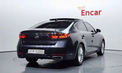 Kia K7 2016, 172891 км, за 5153.62 USD