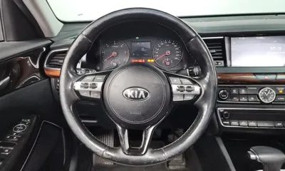 Kia K7 2016, 172891 км, за 5153.62 USD - фото 13