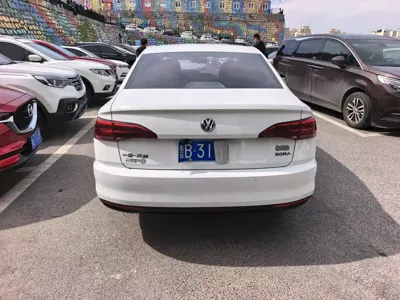 Volkswagen Bora 2020, 100000 км, за 5872.85 USD