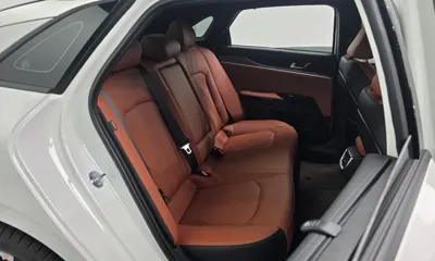 Kia K5 2026, 3039 км, за 21824.12 USD - фото 11