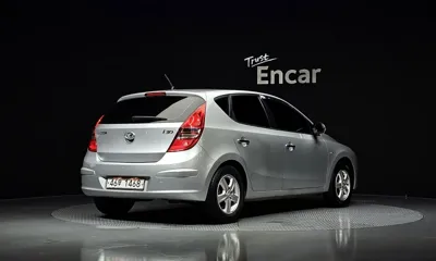 Hyundai i30 2010, 99807 км, за 2405.25 USD