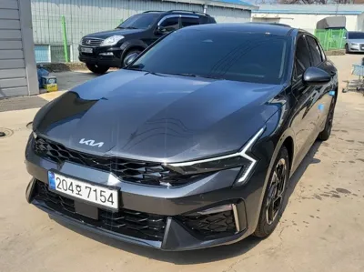 Kia K5 · 2025 год