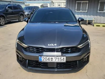 Kia K5 2025, 1500 км, за 10459.2 USD