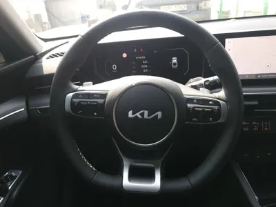Kia K5 2025, 1500 км, за 10459.2 USD - фото 12