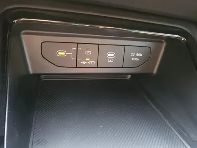 Kia K5 2025, 1500 км, за 10459.2 USD - фото 16