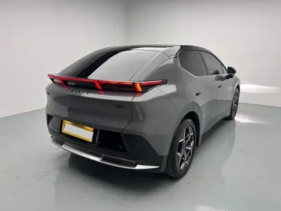 Lynk & Co Z20 2025, 7300 км, за 15567.68 USD