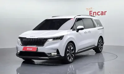 Kia Canival · 2023 год
