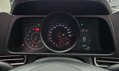 Hyundai Avante 2021, 49647 км, за 8861.76 USD - фото 8