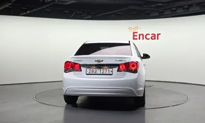 ChevroletGMDaewoo Cruze 2014, 82251 км, за 2384.1 USD