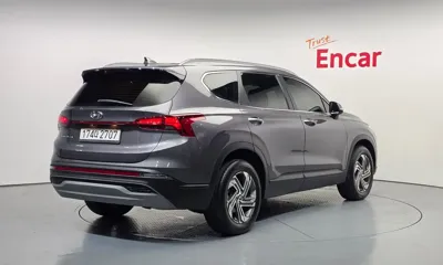Hyundai Santafe 2022, 32584 км, за 15960.92 USD