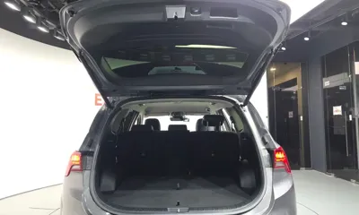 Hyundai Santafe 2022, 32584 км, за 15960.92 USD - фото 20