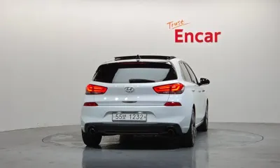 Hyundai i30 2018, 196771 км, за 6375.23 USD