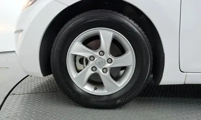 Hyundai Avante 2013, 112805 км, за 3636.49 USD
