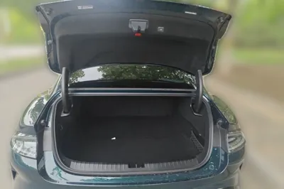 Xiaomi Auto SU7 2026, 100 км, за 46519 USD - фото 16